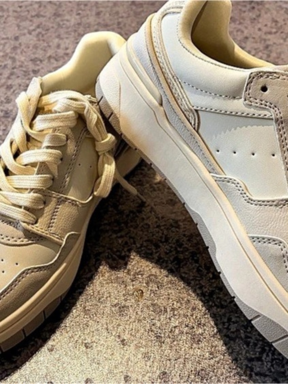 American eagle Women's Sneakers White US 8. Like New